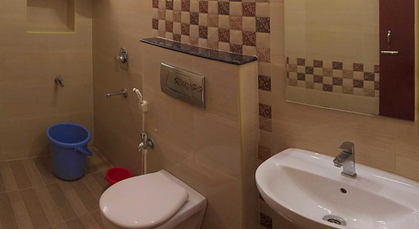 Hotel Sri Hayagriva photo