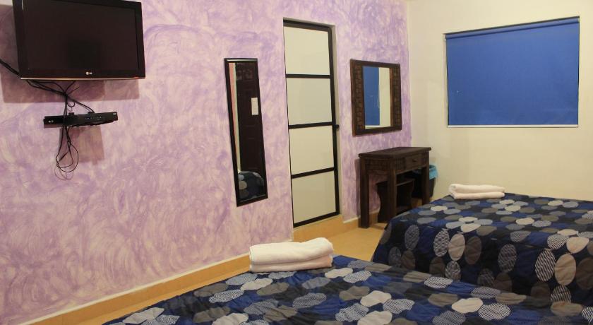 Image of Double Room with Two Double Beds 12