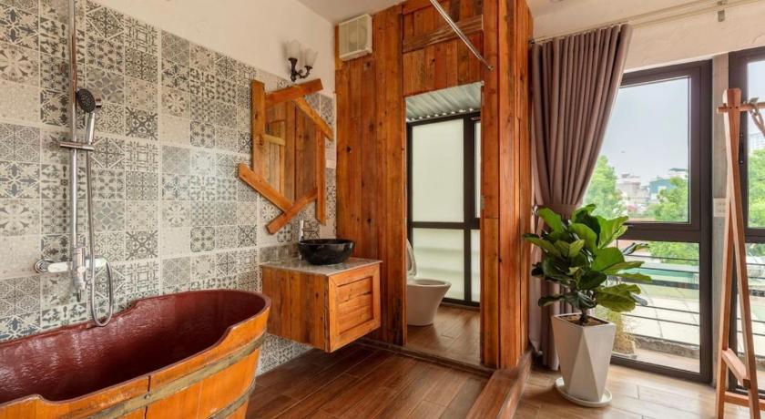Tropical Theme studio - Centrally Located - City view photo