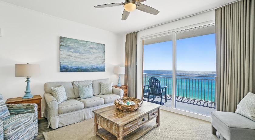 Image of Two-Bedroom Apartment with Sea View - 801W-B 5