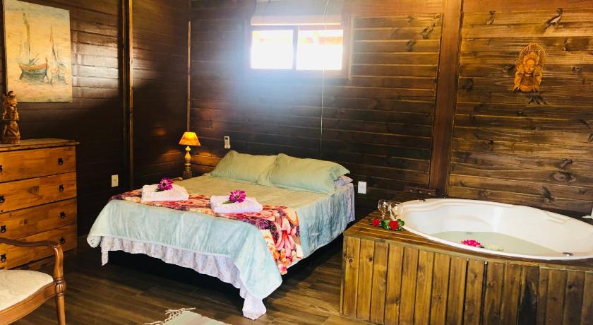 Image of Superior Bungalow 7