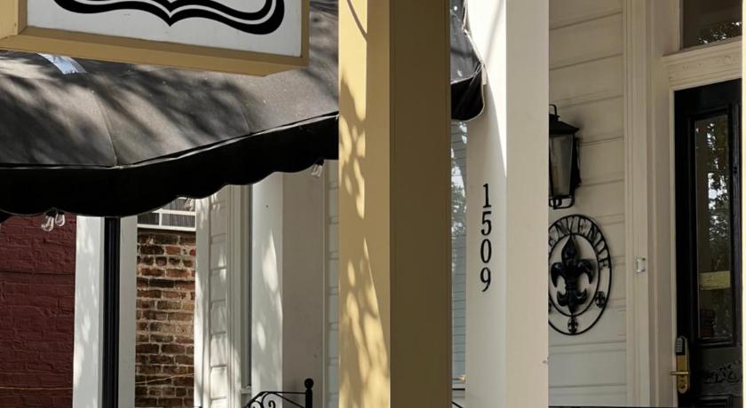 Historic Streetcar Inn photo