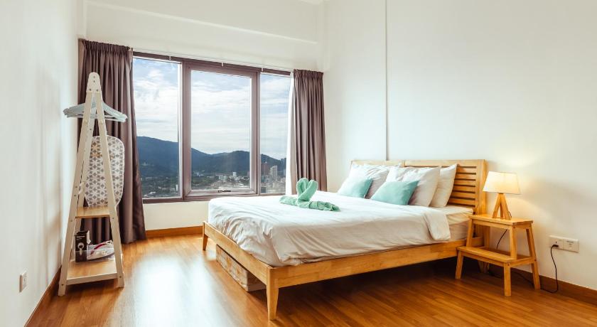 MUJI X Tiffany★City+HillView 3BR@Town★NetflixTVBox photo