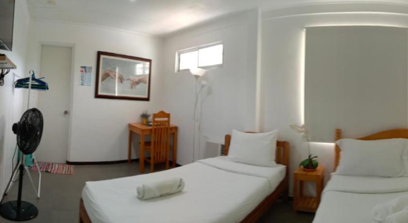 AMOR'S PLACE - image 40