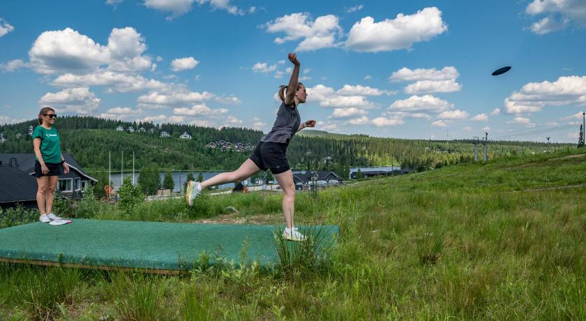 ヒイリンサルミ Ukkohalla Chalets 4つ星 ホテル 施設