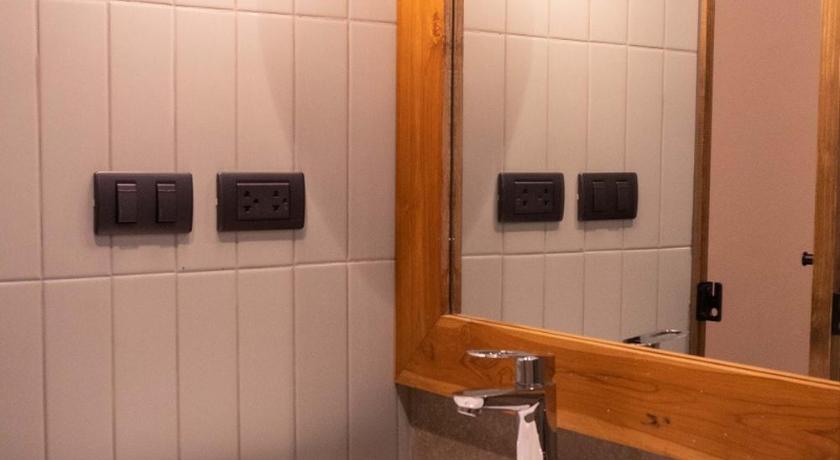 Image of Family Room for 4 People - Non-Smoking 2