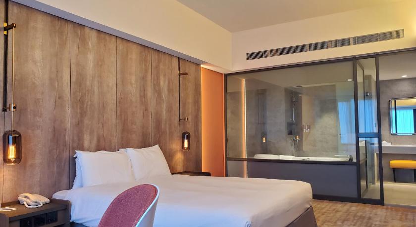 豪華家庭套房(大床) (Deluxe Family Suite with Queen Bed)的照片 1