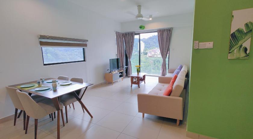 Green Houz (9pax) Free WiFi @ Midhill Genting photo