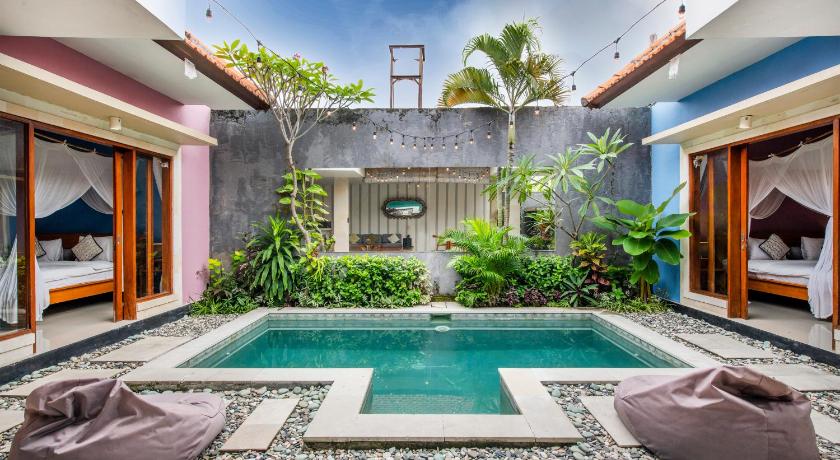 VILLA SCARLET photo