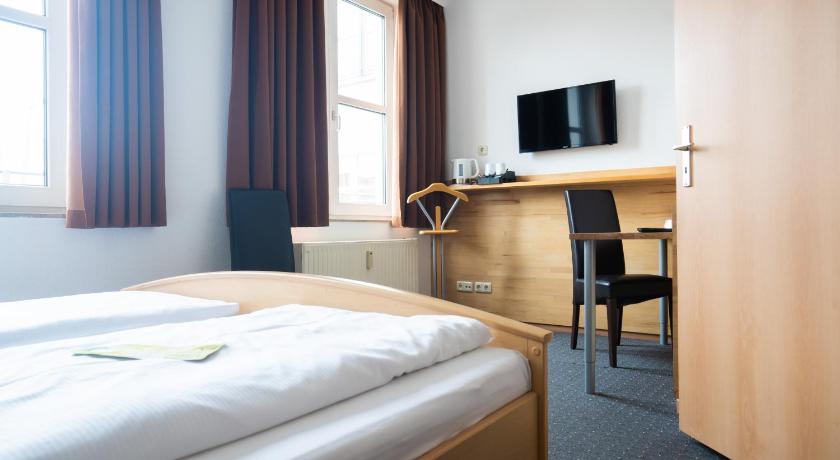 Hotel Am Hopfenmarkt — Hotel in Rostock