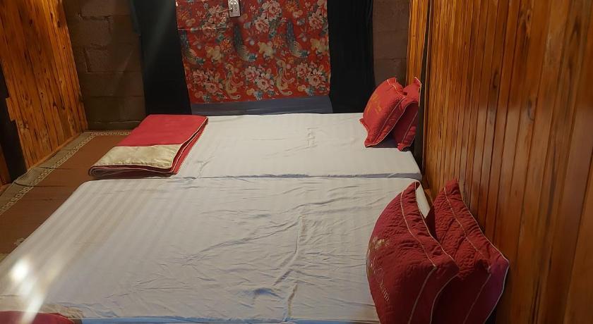 Hoang Cong Ban Gioc Homestay photo