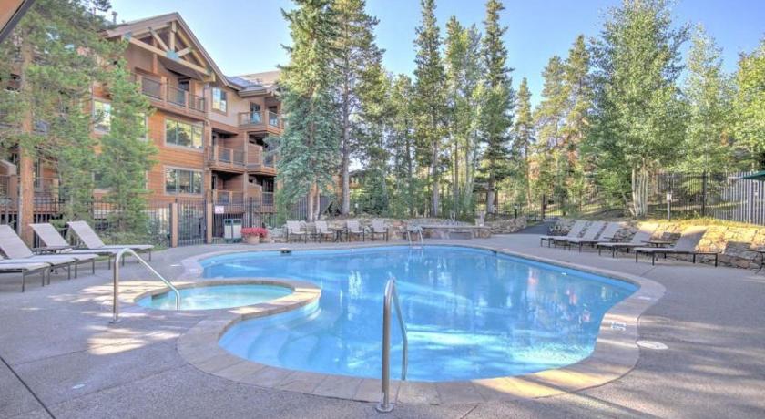 Image of 1 Bedroom Condominium 11