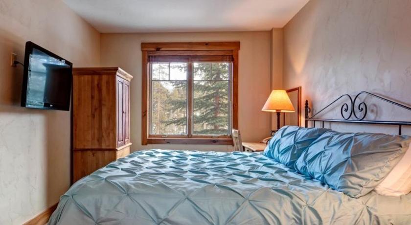 Image of 2 Bedroom Condominium 15