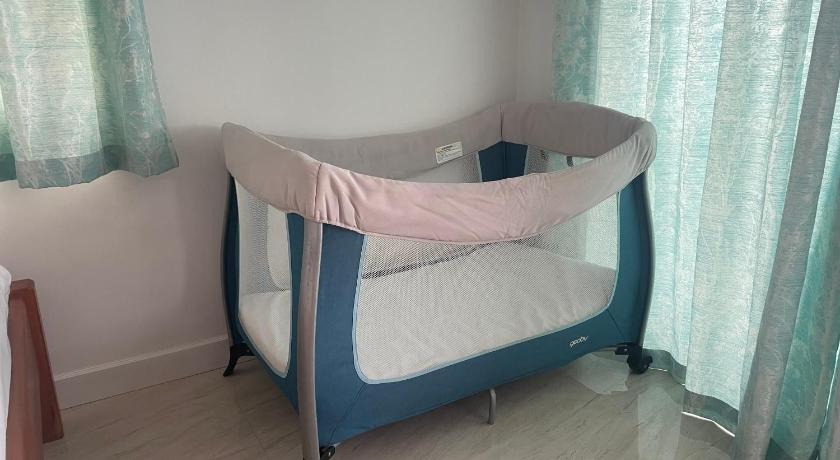 Western Ocean Breeze Self Catering photo