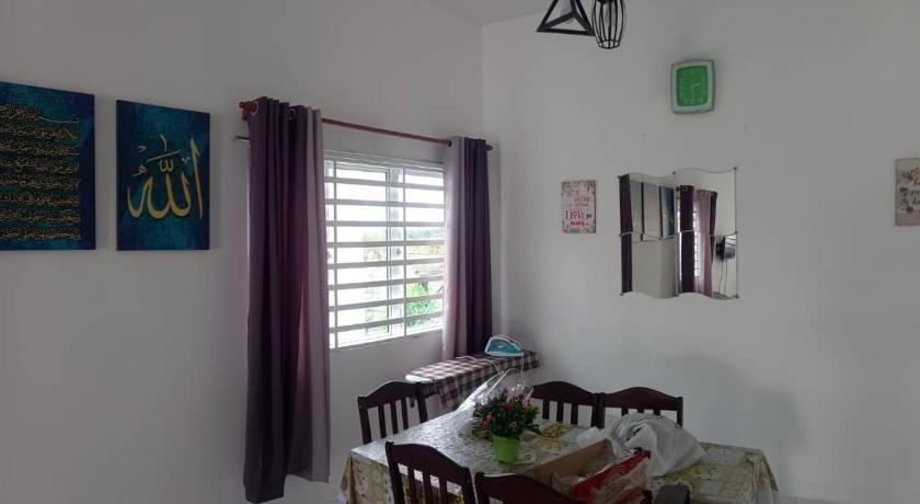 Homestay D'Mama Ifor muslimI photo