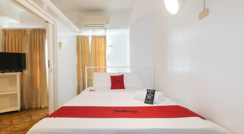 Image of Queen Room 7
