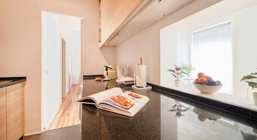 Sunny Apartment with balcony! - 26