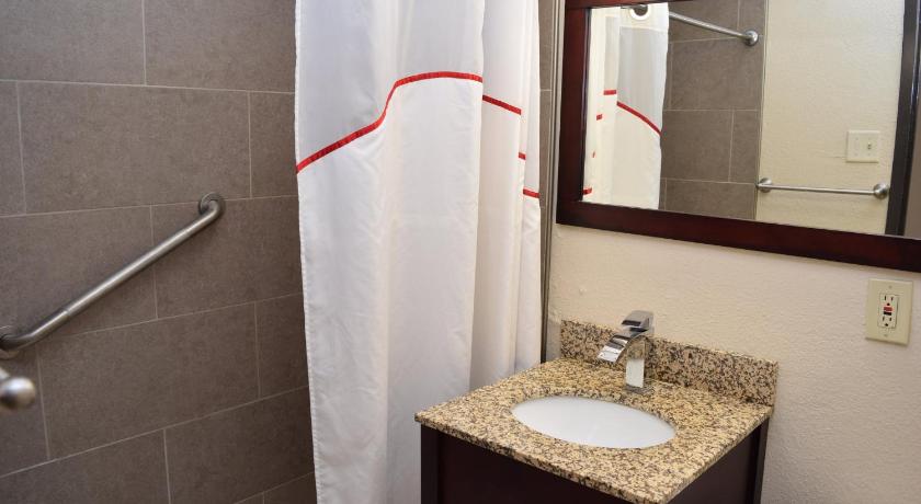 Red Roof Inn Batavia photo