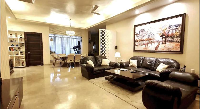 House 40 - Strictly Parties and Noise not allowed, read house manual before booking — Hotel in Pune