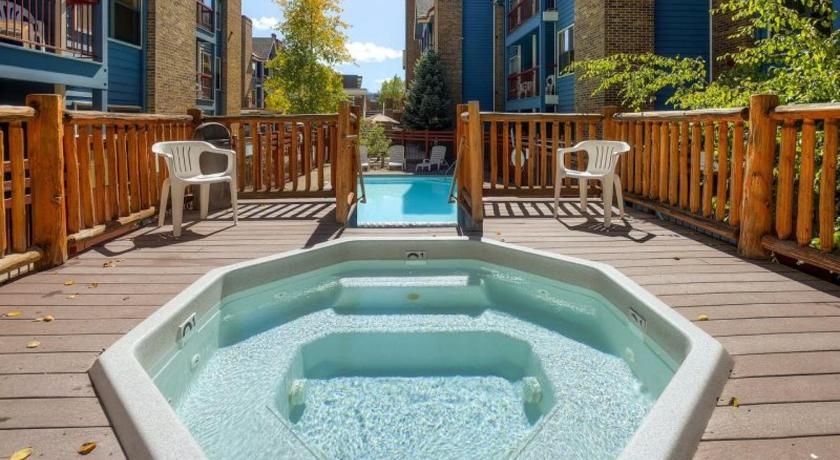 Image of One-Bedroom Condo 4