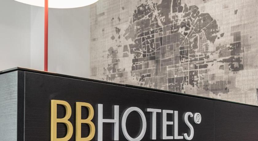 BB Hotels Smarthotel Duomo photo