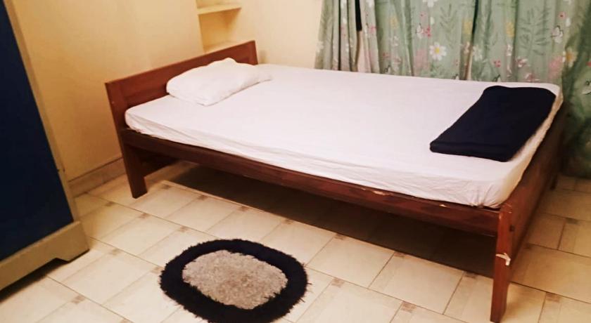 Non-AC Single Room on rent at KL Villa photo
