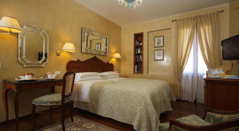 Image of Superior Double or Twin Room 7