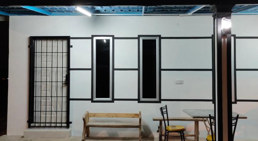 EZ Roomstay photo