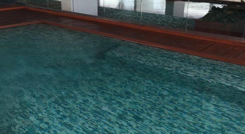 ATRIA SOFO Suites Petaling Jaya, Fantastic City-Wide View, Designed Suites, Spacious & Quiet Studio  photo