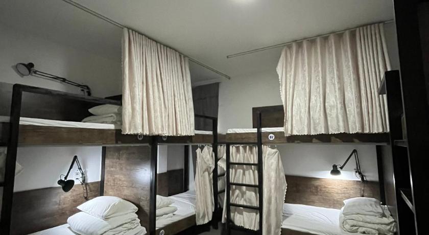 Image of Mixed Dormitory Room 0