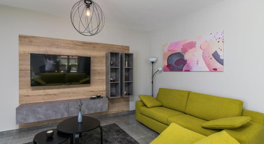 Villa PerLe Comfortable holiday residence - image 24