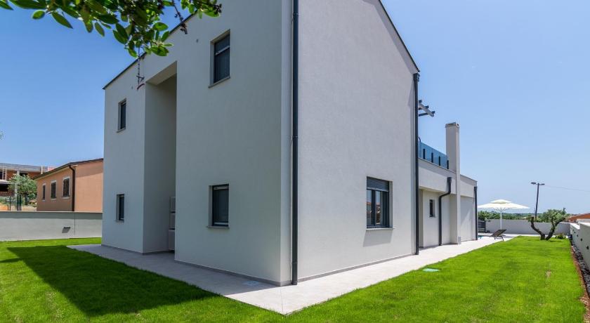 Villa PerLe Comfortable holiday residence - image 23