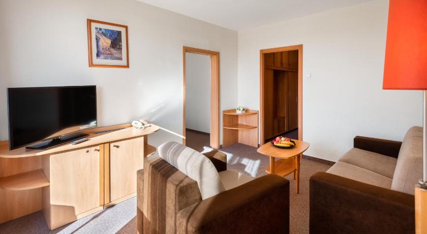 Image of Two-Bedroom Apartment 4