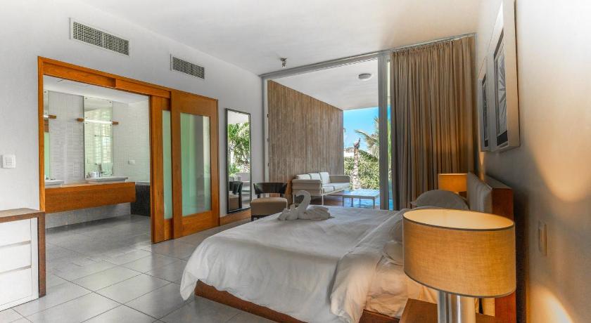 Image of Four-Bedroom Luxury Apartment 1