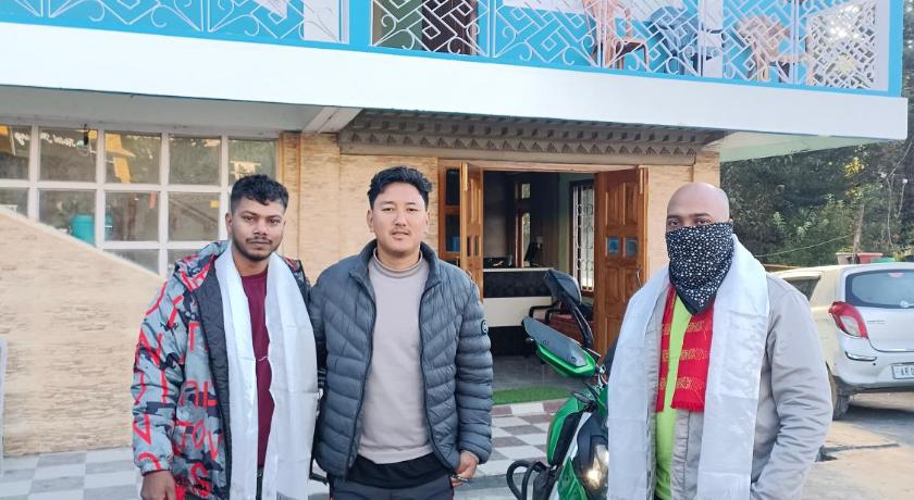 Hotel PineWood Tawang photo