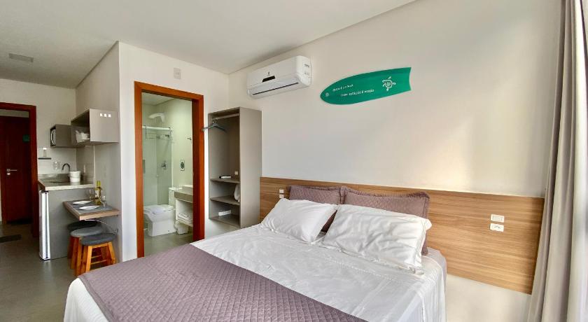 Image of Deluxe Queen Room 5