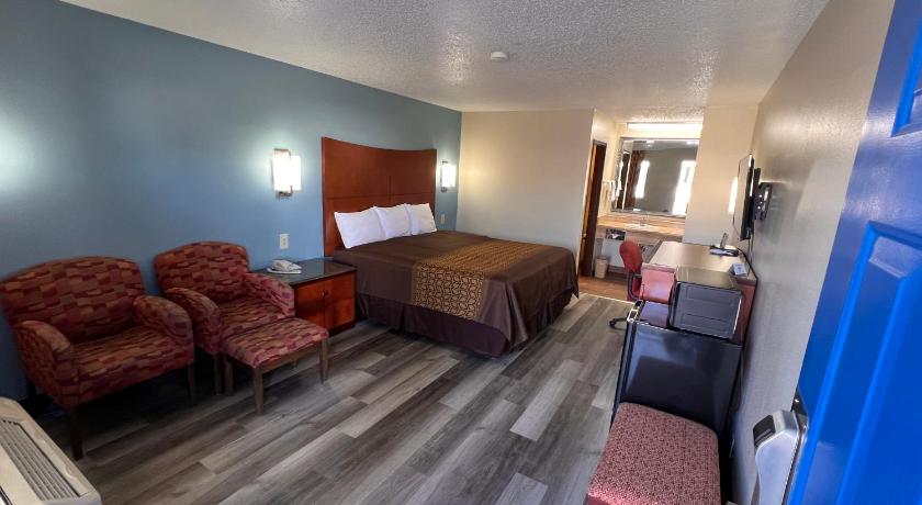 BRIARWOOD INN photo