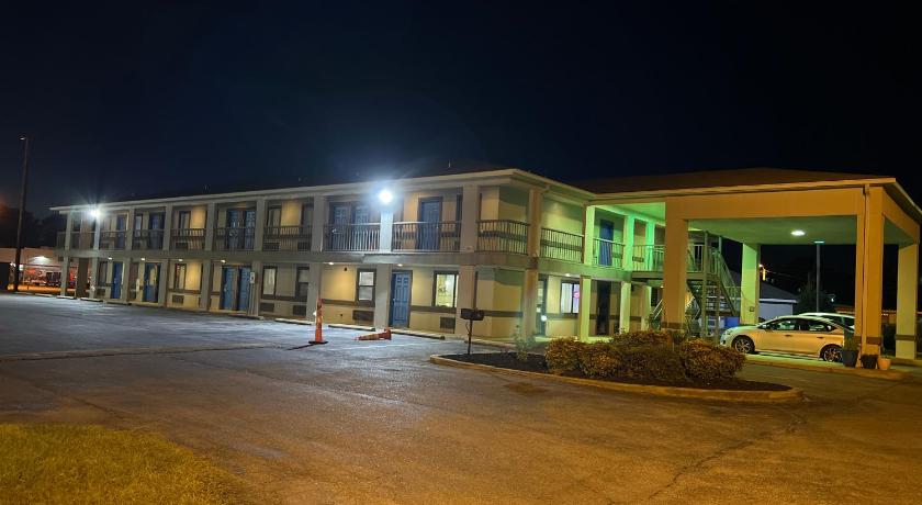 BRIARWOOD INN — Hotel in Amory (MS)