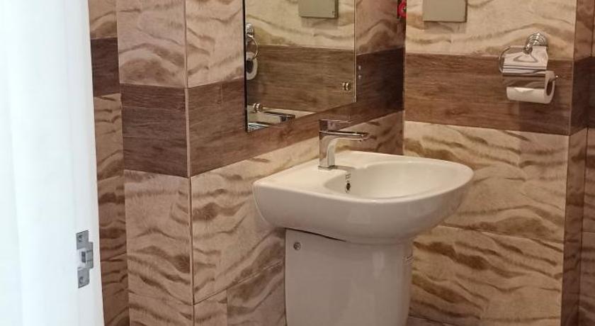 Image of Double Room 8