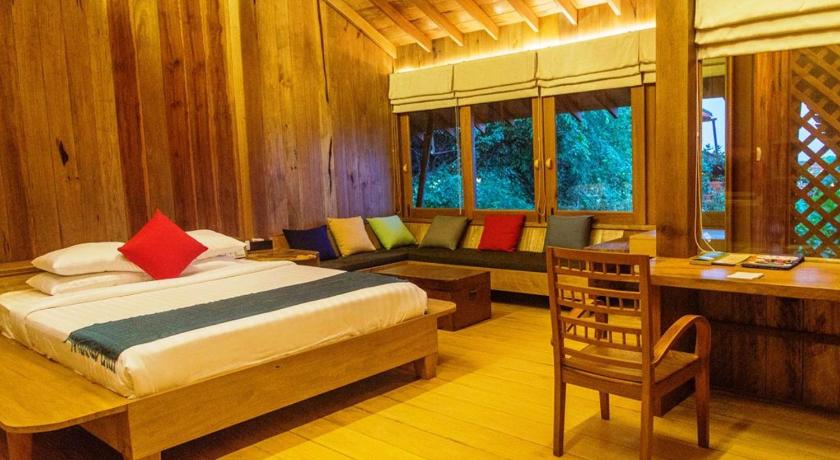 Image of Suite Wooden Bungalow 9
