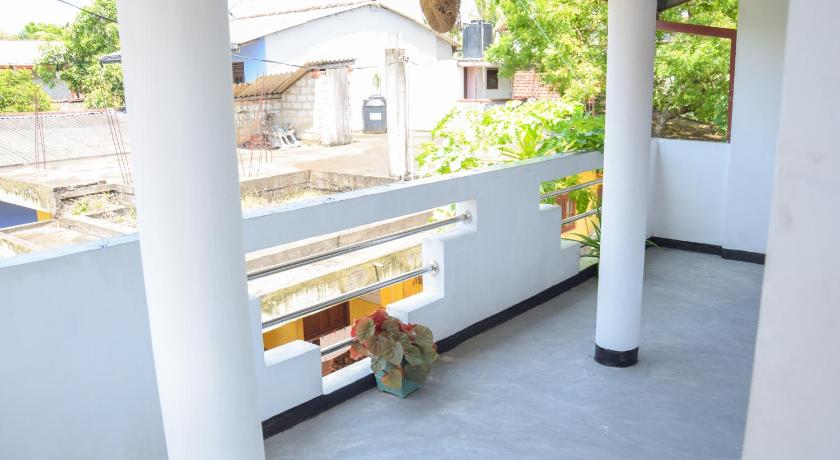 Tharaka Homestay photo
