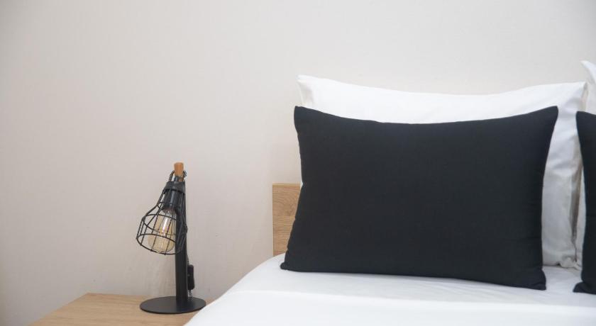 Image of Double Room with Private Bathroom 4