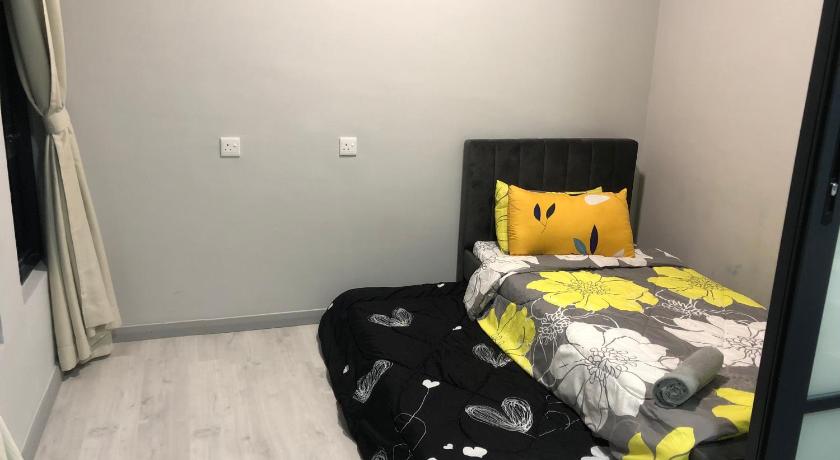 Homestay at JQ next to SICC & Jesselton Point photo