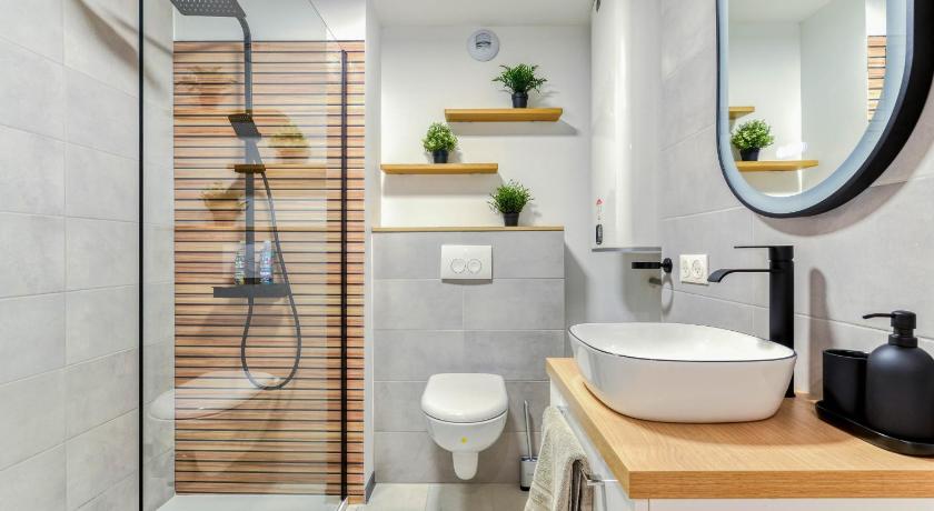EDEN SUITE - Jacuzzi - Parking - Clim by Narbana - image 6