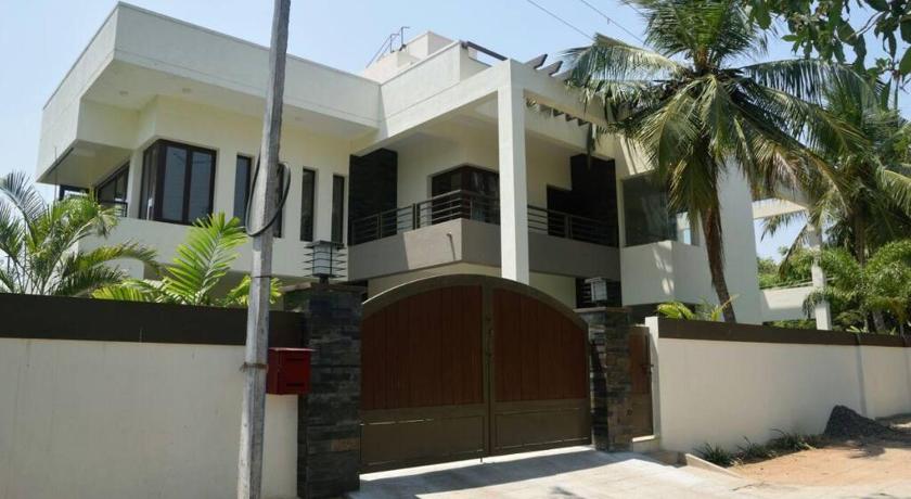 Riverside Allure - Villa — Hotel in Chennai