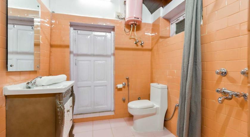 StayVista at 8Oaks - Ancestral Bungalow photo
