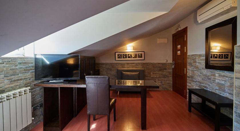 Hotel Villalegre photo