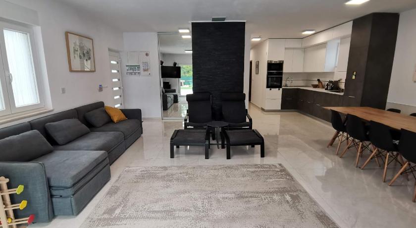 Villa Oliva - image 47