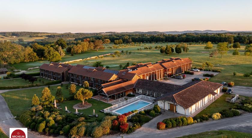 Chateau des Vigiers photo