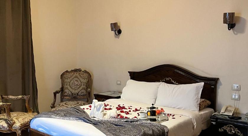 Hyde Park House Hotel photo
